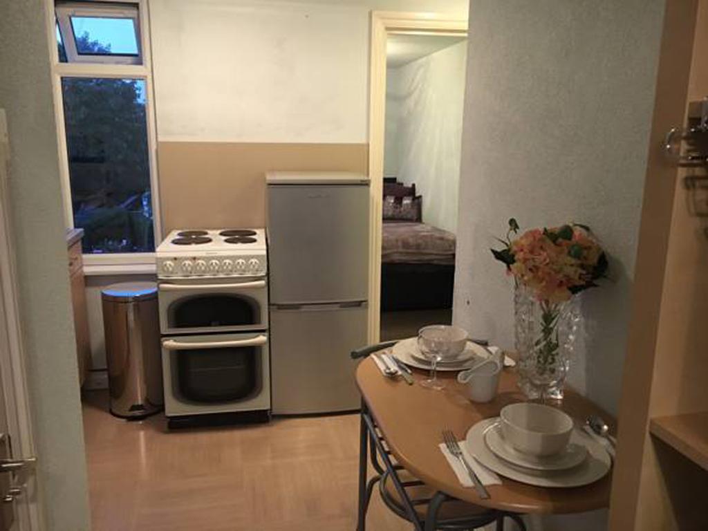 Watford General Suites מראה חיצוני תמונה
